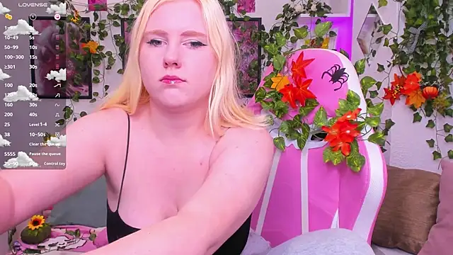 art lovee online show from 10-18-25, 02:14