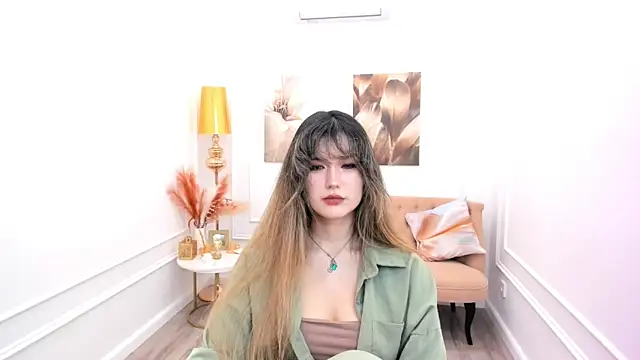 AnneTLi online show from 06-24-26, 07:13