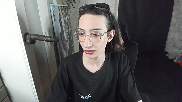 Mayala   online show from 02-28-25, 03:59