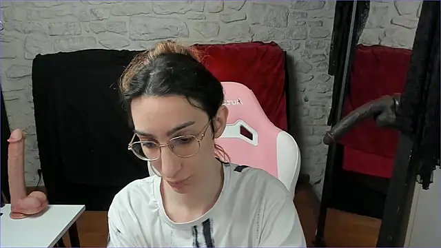 Snapshot of Mayala__ chatting on 03-29-26, 05:35 Mayala online show from 03-29-26, 05:35