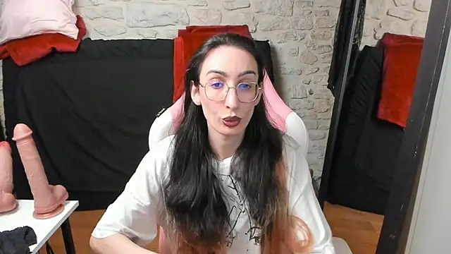 Snapshot of Mayala__ chatting on 04-06-26, 06:09 Mayala online show from 04-06-26, 06:09