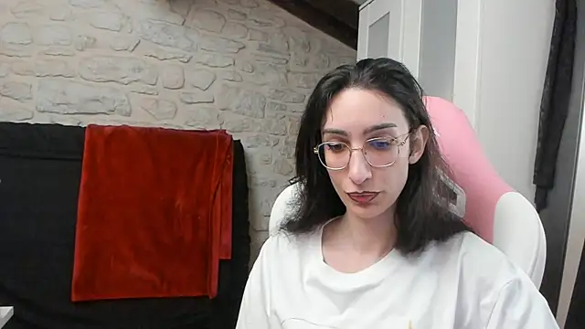 Snapshot of Mayala__ chatting on 04-11-26, 06:45 Mayala online show from 04-11-26, 06:45