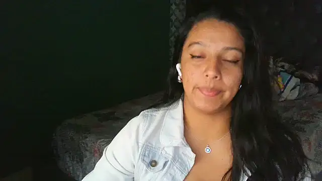 almaswan1 online show from 10-02-25, 03:41