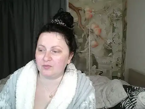 Lillian2 online show from 06-09-26, 09:15