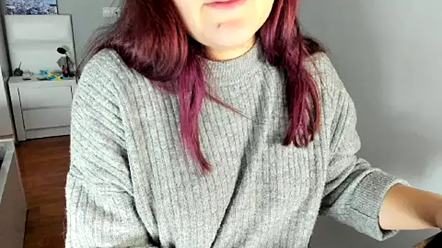 Snapshot of SexyBreaksss chatting on 12-22-24, 01:33 SexyBreaksss online show from 12-22-24, 01:33