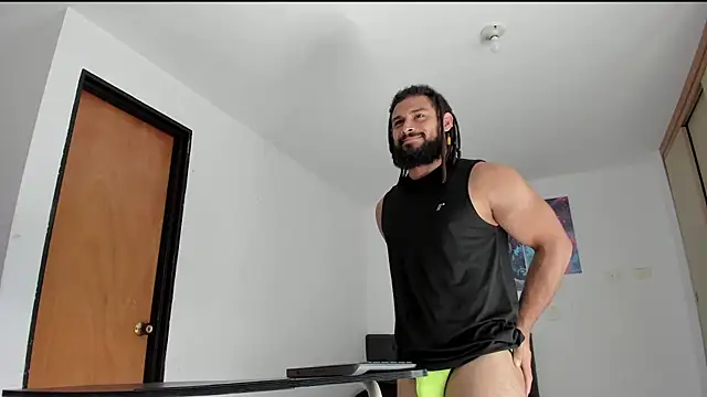 Louis marley   online show from 11-17-25, 02:45