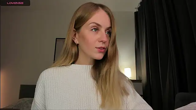 Alice Dias online show from 11-10-25, 12:48