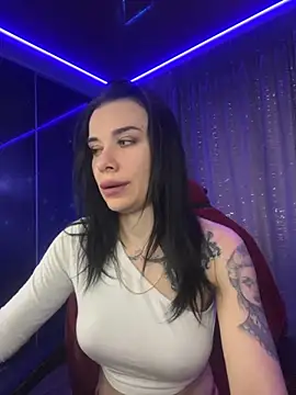 Queen of pain online show from 12-02-25, 05:57