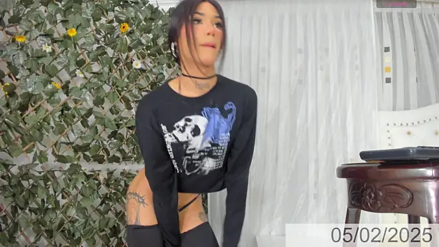 BunnyHotsx online show from 02-05-25, 07:29