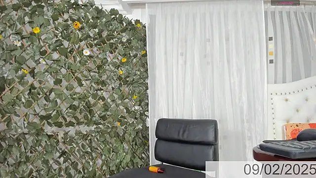 BunnyHotsx online show from 02-09-25, 09:05