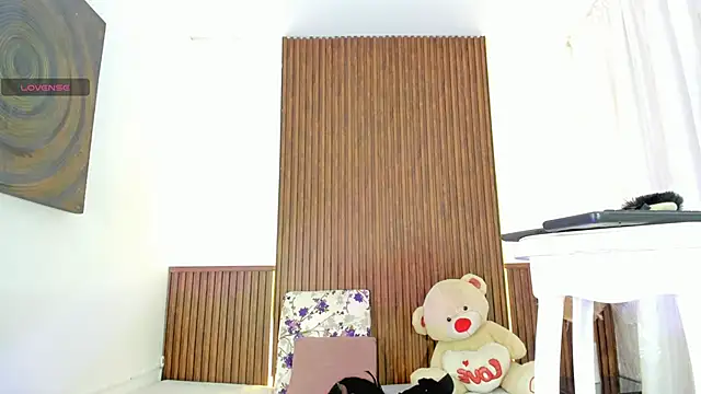 BunnyHotsx online show from 09-21-25, 06:15