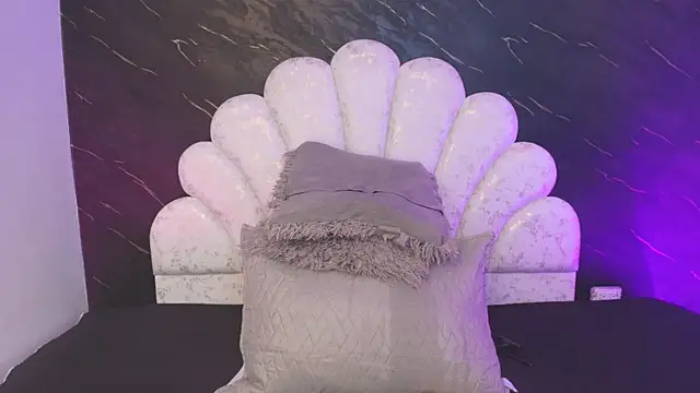  MiaBrown  online show from 03-24-26, 12:10