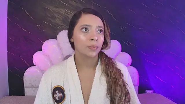  MiaBrown  online show from 05-04-26, 12:12