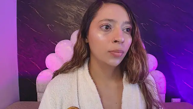  MiaBrown  online show from 05-07-26, 12:10