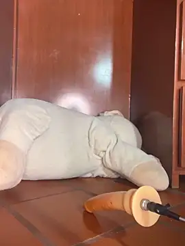 bella-lana2000 online show from 12-22-24, 09:09