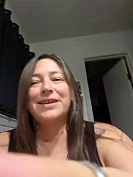 Snapshot of angelbaby1998 chatting on 03-22-25, 06:43 angelbaby1998 online show from 03-22-25, 06:43