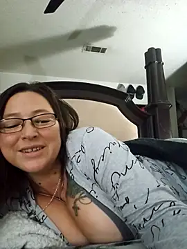 Snapshot of angelbaby1998 chatting on 11-16-25, 07:14 angelbaby1998 online show from 11-16-25, 07:14