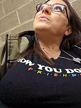 angelbaby1998 online show from 01-09-26, 04:43