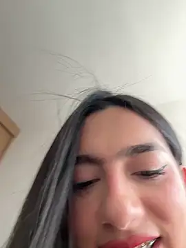 Nicollemays online show from 03-31-26, 02:28