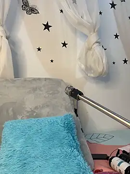 Aleja DANS online show from 10-23-25, 01:43