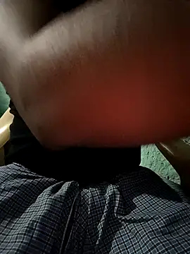 Tamil paiyan012 online show from 12-17-24, 02:55