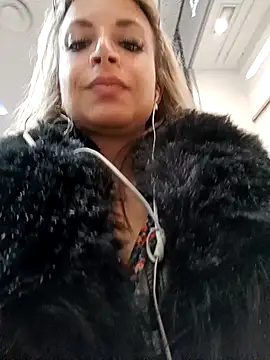 Cute Anissa online show from 12-23-24, 01:24