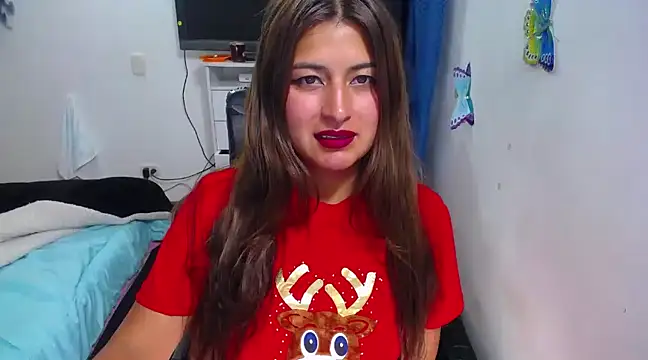 Yunhot  online show from 12-14-24, 04:45