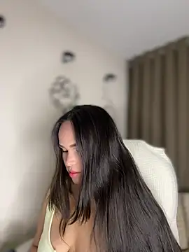 Snapshot of Merloth chatting on 07-15-26, 12:38 Merloth online show from 07-15-26, 12:38