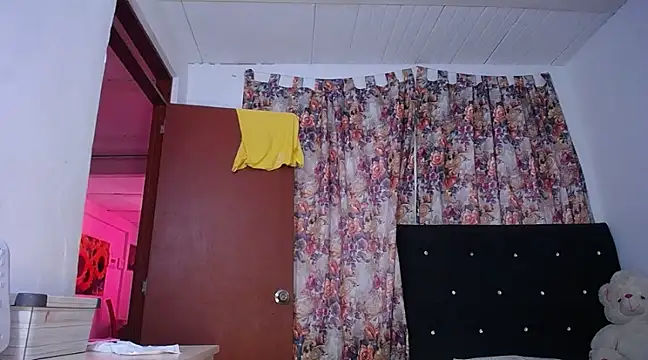 yselahot online show from 01-05-25, 03:55