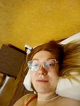  Sweet Love  online show from 12-04-24, 11:02