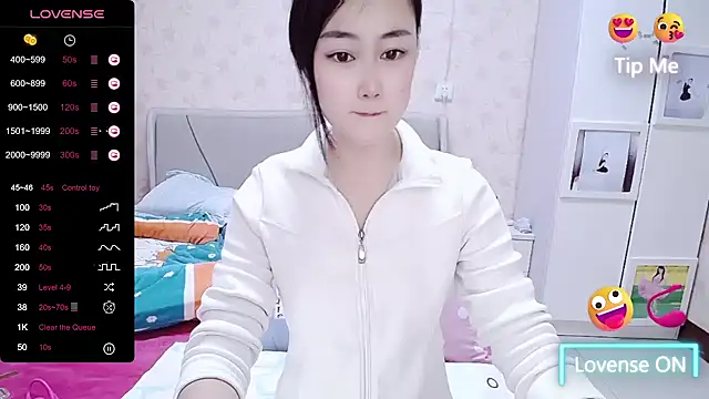 Elvira baby online show from 03-10-25, 02:37