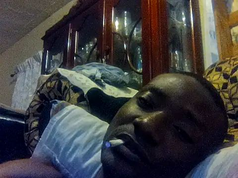 LookingLover34 online show from 12-15-25, 11:42