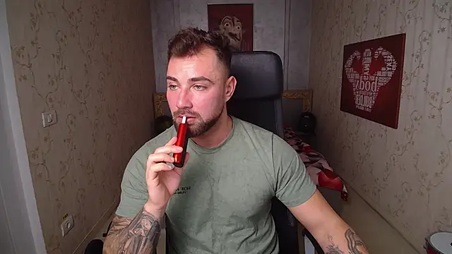 DuncanStone online show from 12-24-24, 02:01