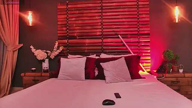 EllaViceX online show from 11-22-25, 05:28