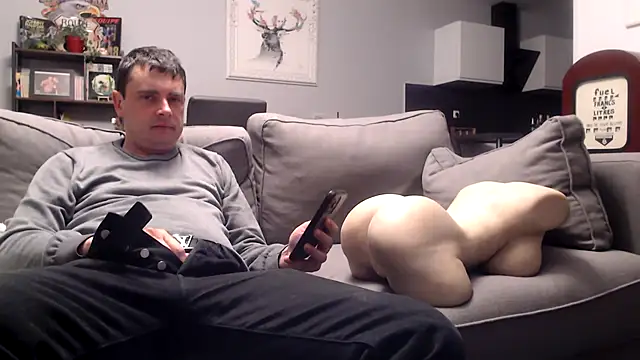 freddy0222222 online show from 05-05-26, 08:50
