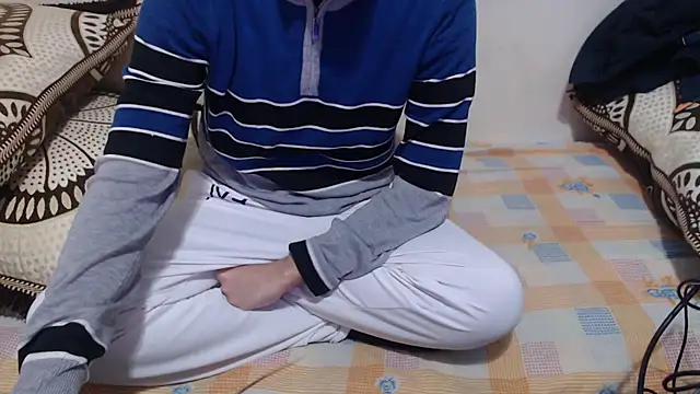 Alexdelarge323 online show from 12-23-25, 10:02