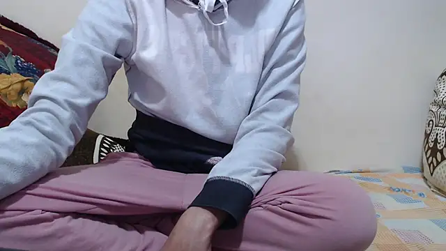 Snapshot of Alexdelarge323 chatting on 03-25-26, 11:49 Alexdelarge323 online show from 03-25-26, 11:49