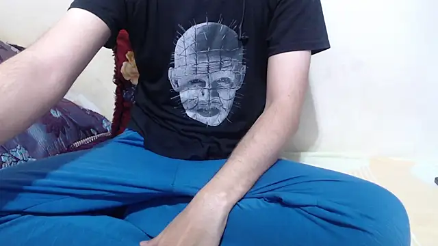 Alexdelarge323 online show from 06-17-26, 03:57