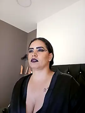 Snapshot of MariaGaitan chatting on 09-25-25, 07:06 MariaGaitan online show from 09-25-25, 07:06