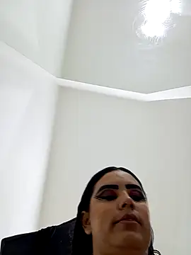 Snapshot of MariaGaitan chatting on 10-18-25, 07:03 MariaGaitan online show from 10-18-25, 07:03