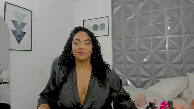 Tanisha  campbell online show from 09-27-25, 12:43