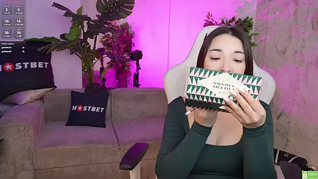 Snapshot of Jasmine_Flow chatting on 01-14-25, 11:53 Jasmine Flow online show from 01-14-25, 11:53