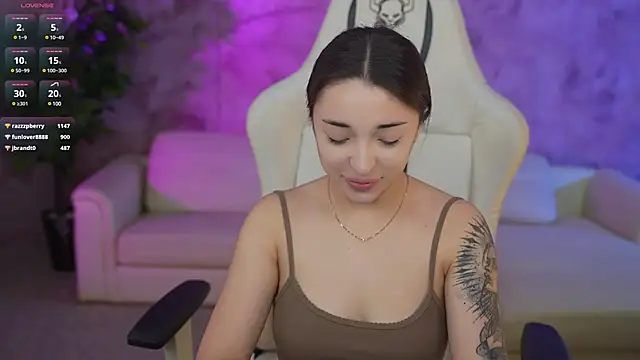 Snapshot of Jasmine_Flow chatting on 01-27-25, 07:45 Jasmine Flow online show from 01-27-25, 07:45