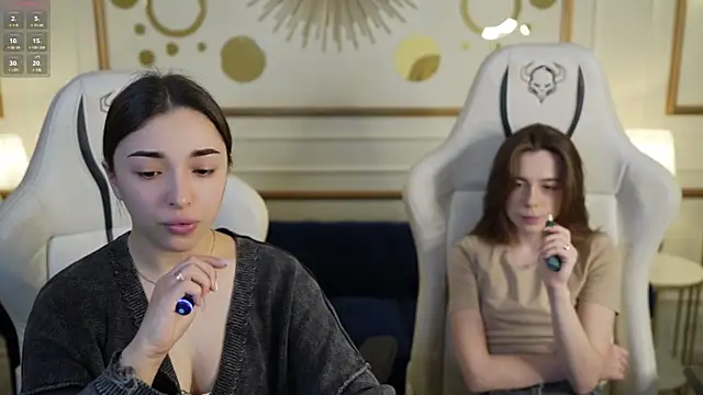 Snapshot of Jasmine_Flow chatting on 02-21-25, 07:43 Jasmine Flow online show from 02-21-25, 07:43