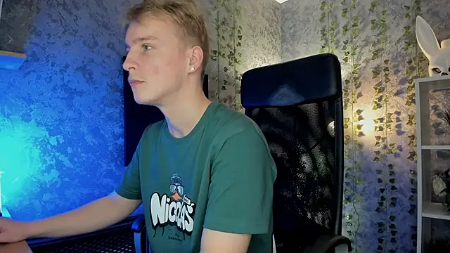 AlexxSweet online show from 10-05-25, 06:45