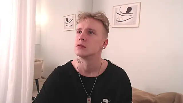 AlexxSweet online show from 05-17-26, 04:54