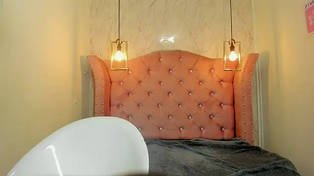 nalalye cruzz  online show from 10-01-25, 03:01