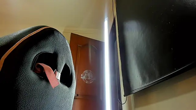 Snapshot of nalalye_cruzz_ chatting on 03-27-26, 02:28 nalalye cruzz online show from 03-27-26, 02:28