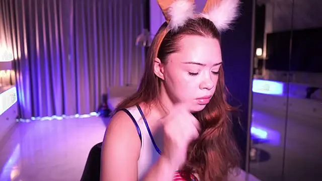 VixenMia online show from 09-19-25, 02:02