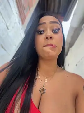 Luisa Fernandaa online show from 05-14-26, 09:43